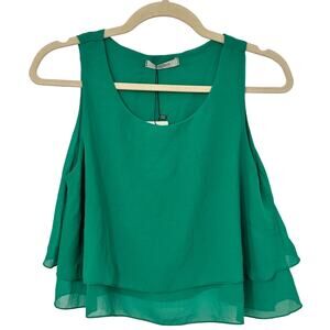 💚✨ Piazza Italia Woman Green Flowy Crop Top Size S Chic Statement